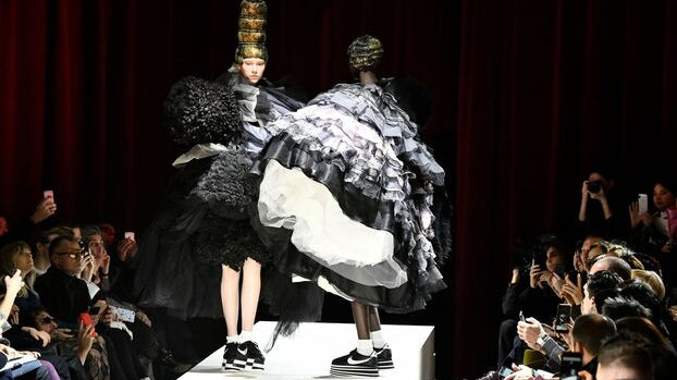 Comment les sneakers ont influencé la mode et le luxe