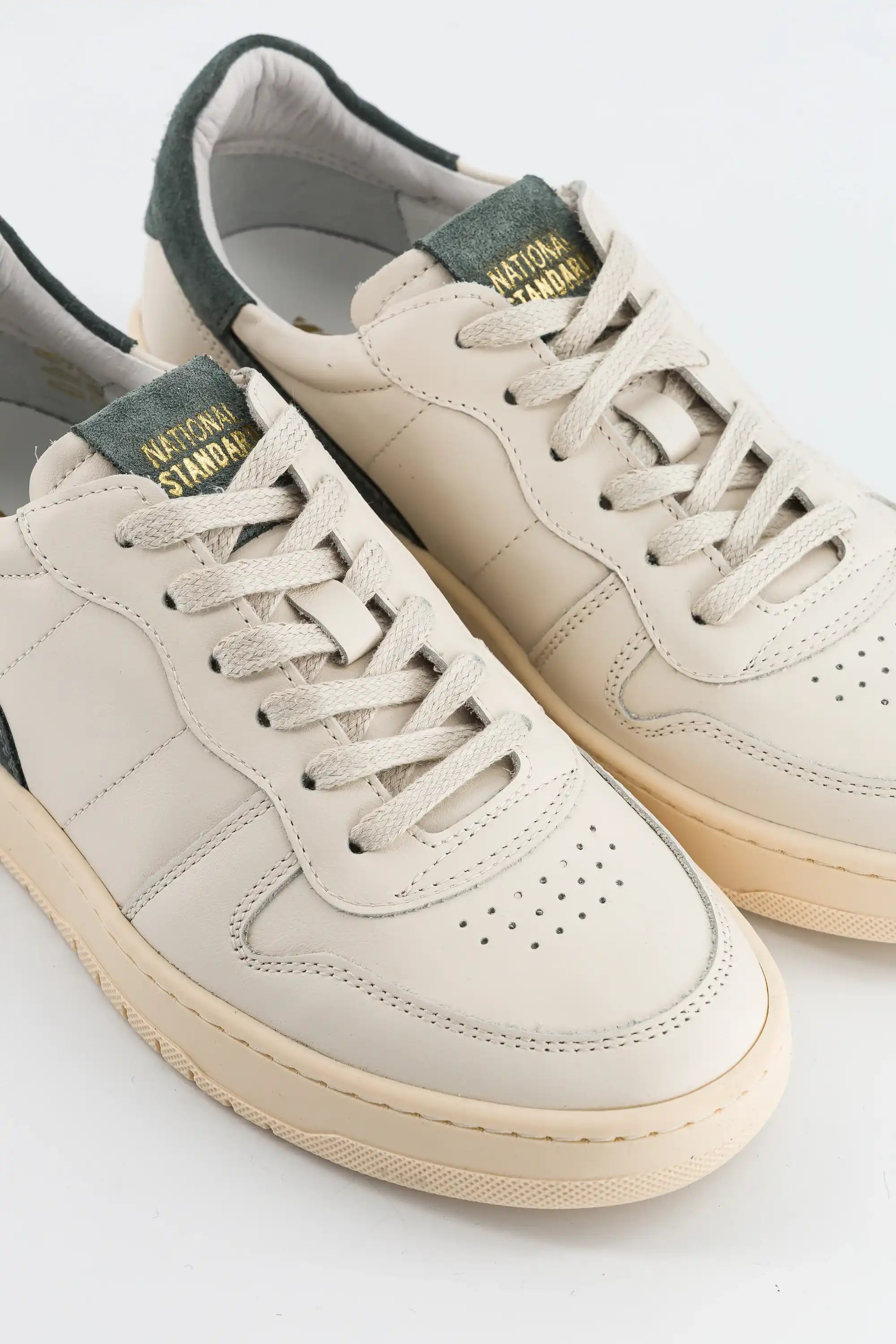 Sneakers Femme EDITION 8 Off White Conifer.