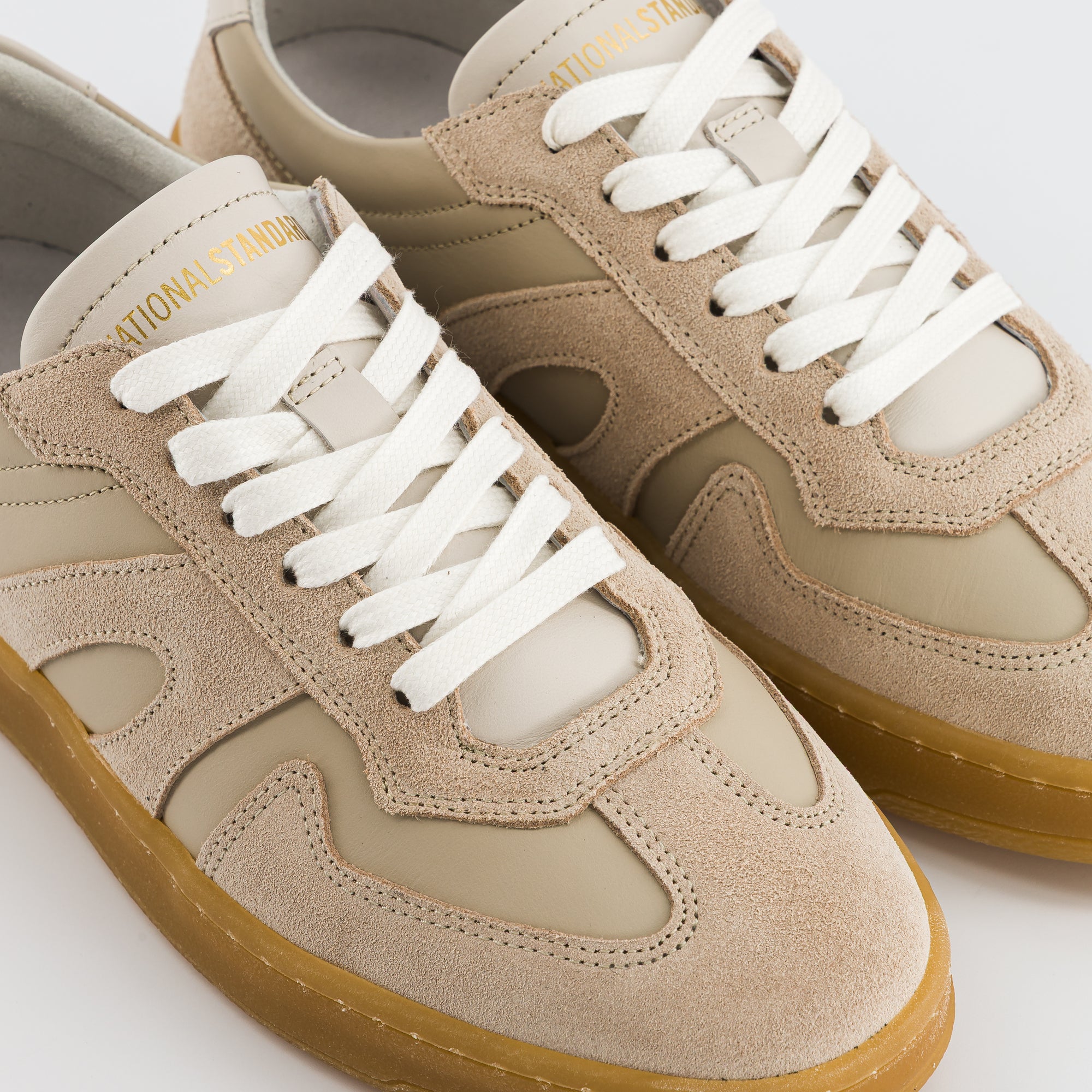 Sneakers Femme EDITION 33 White Off White Suède.