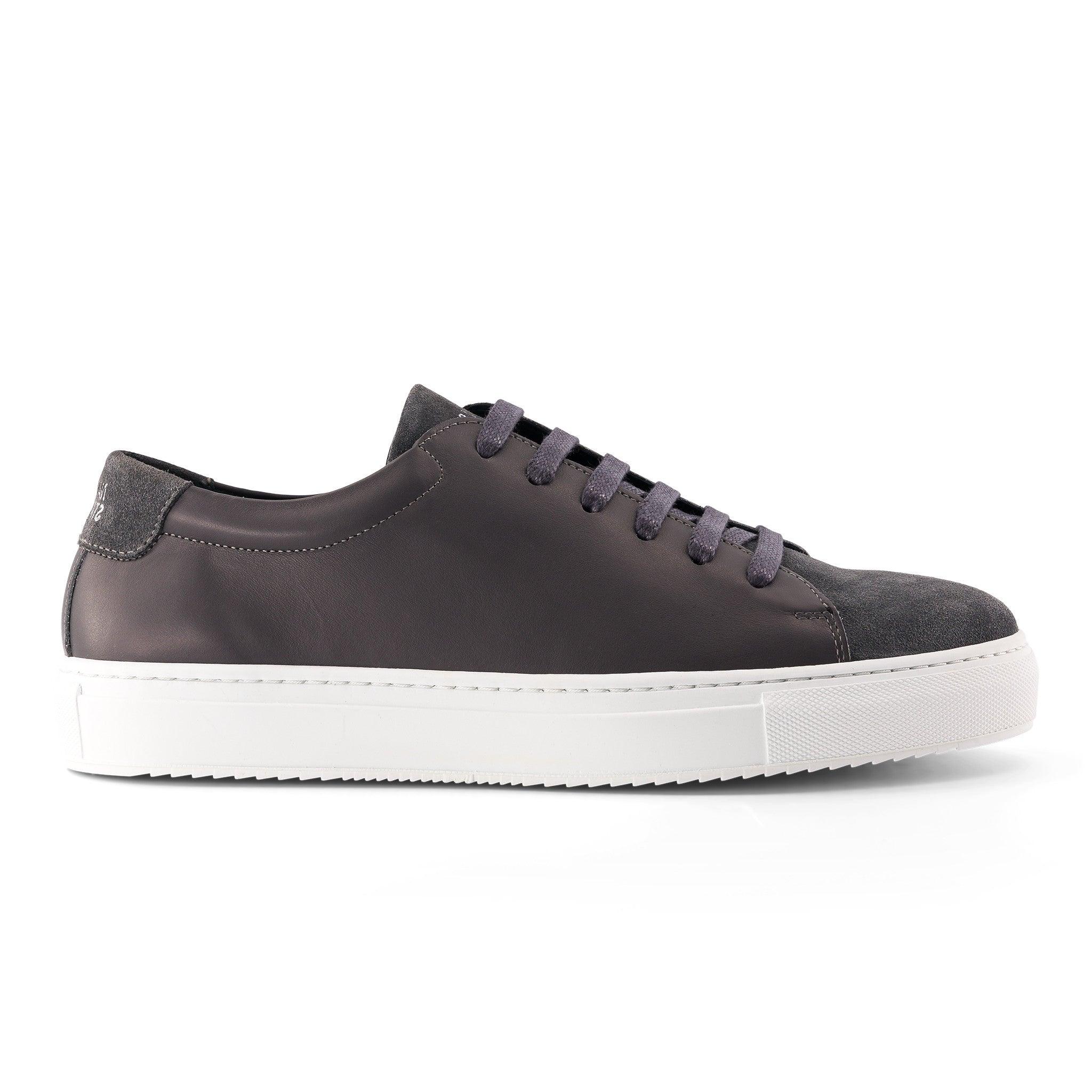 Sneakers Edition 3 Grey Suede National Standard