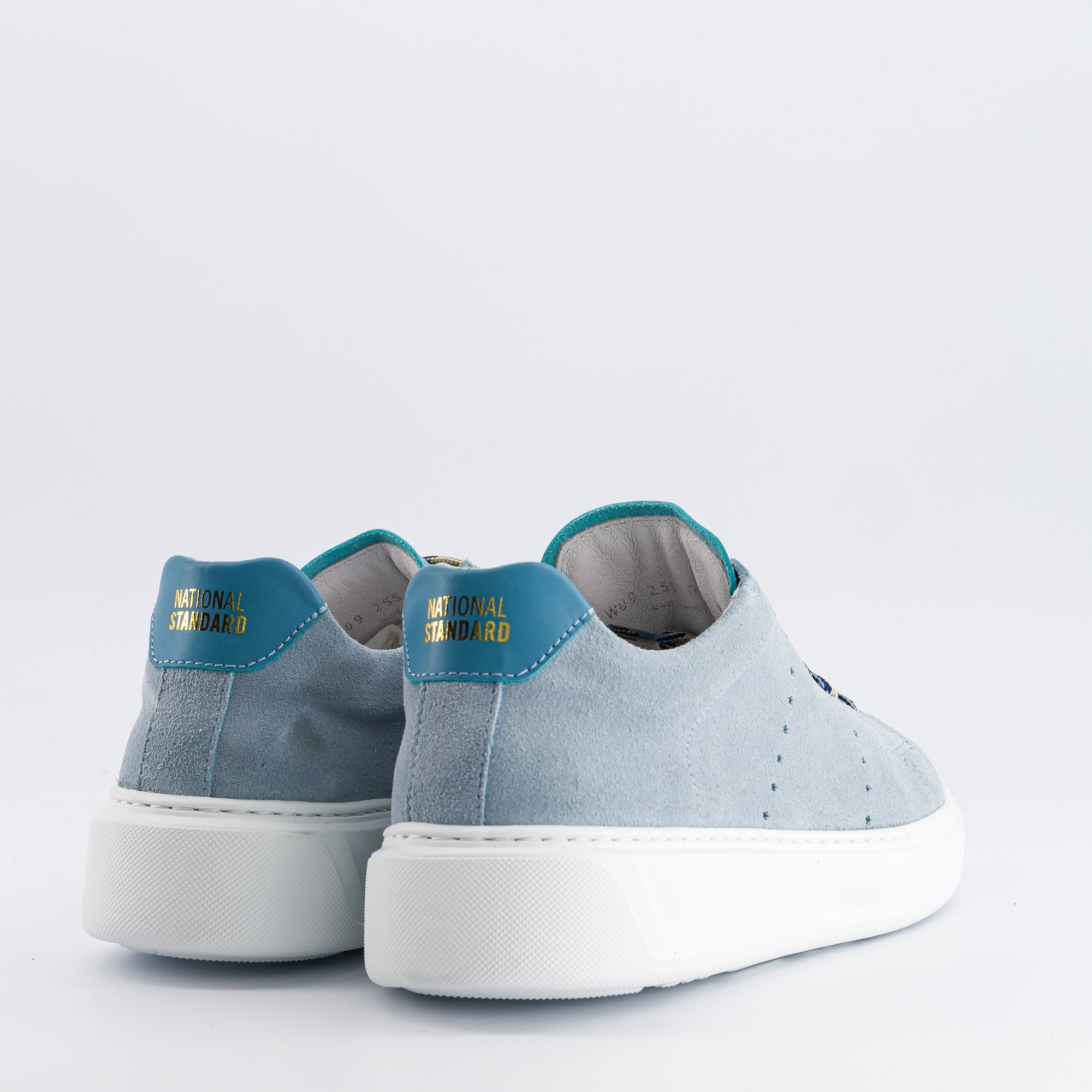 Sneakers Femme EDITION 9 Ciel Suede.