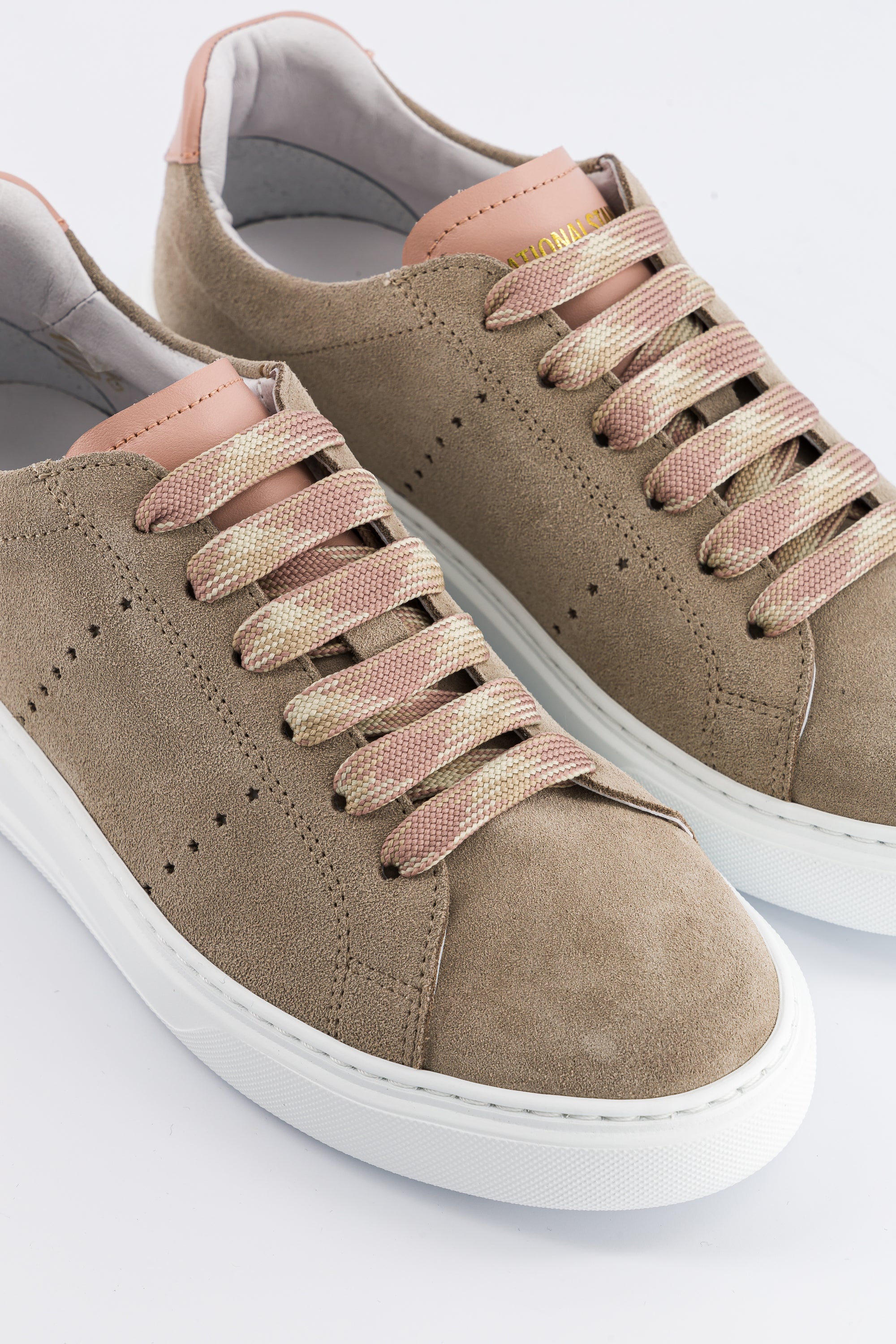 Sneakers Femme EDITION 9 Sand Suede.