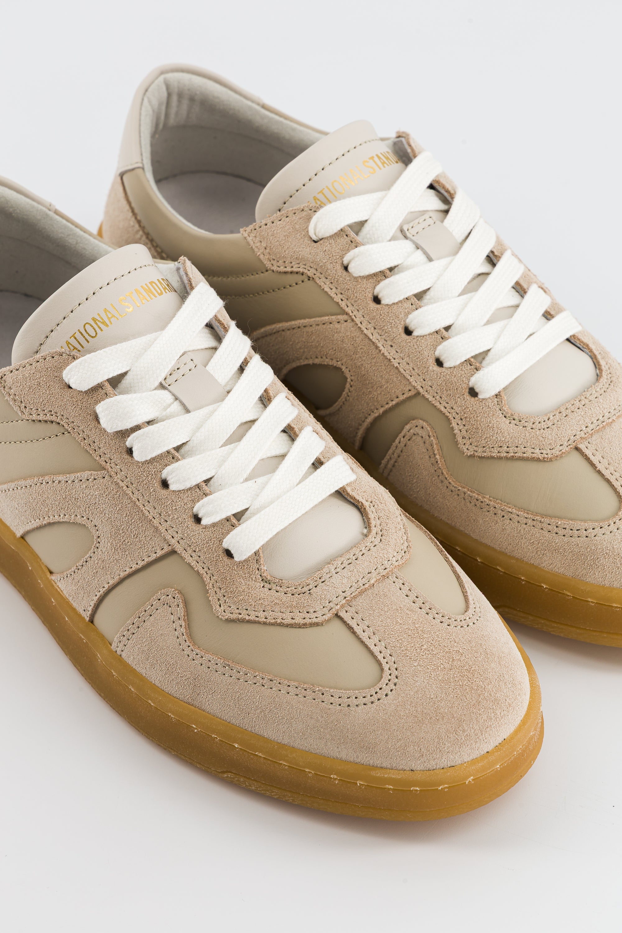 Sneakers Femme EDITION 33 White Off White Suède