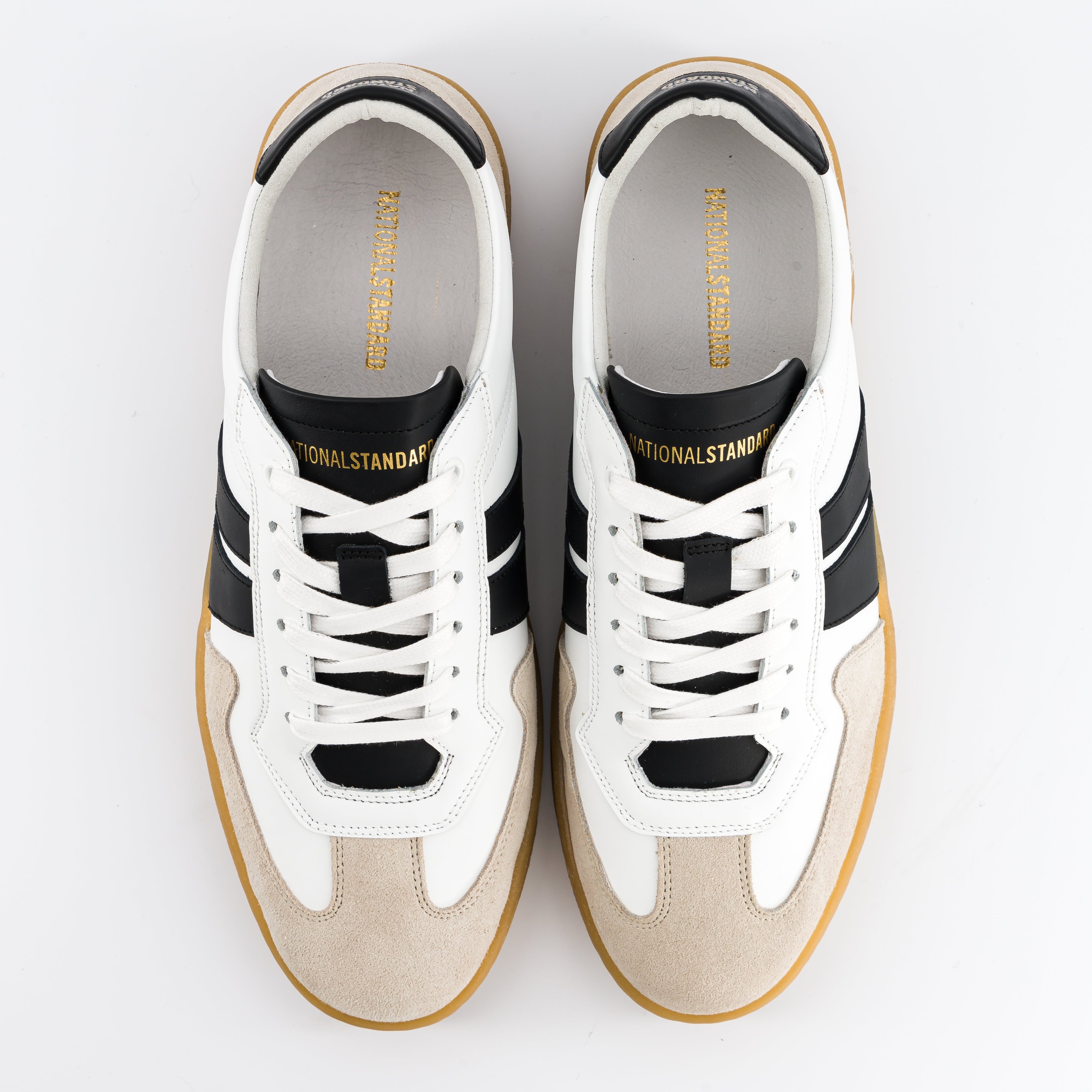 EDITION 33 White Black